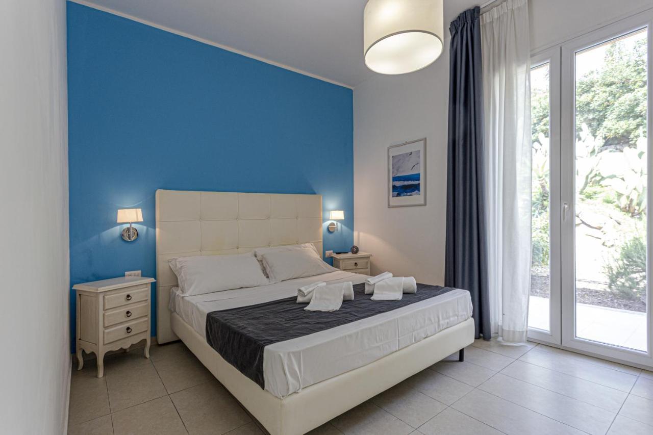 Small Luxury Apartments Pool And Sea View - Stella Del Mare Fontane Bianche Luaran gambar