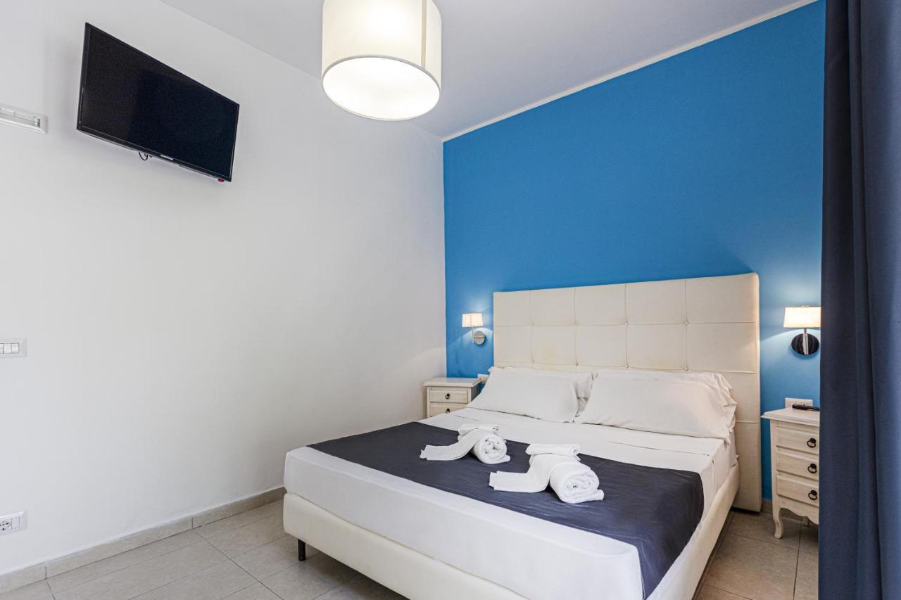 Small Luxury Apartments Pool And Sea View - Stella Del Mare Fontane Bianche Luaran gambar