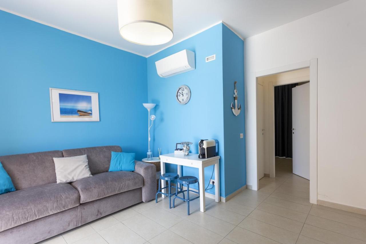 Small Luxury Apartments Pool And Sea View - Stella Del Mare Fontane Bianche Luaran gambar