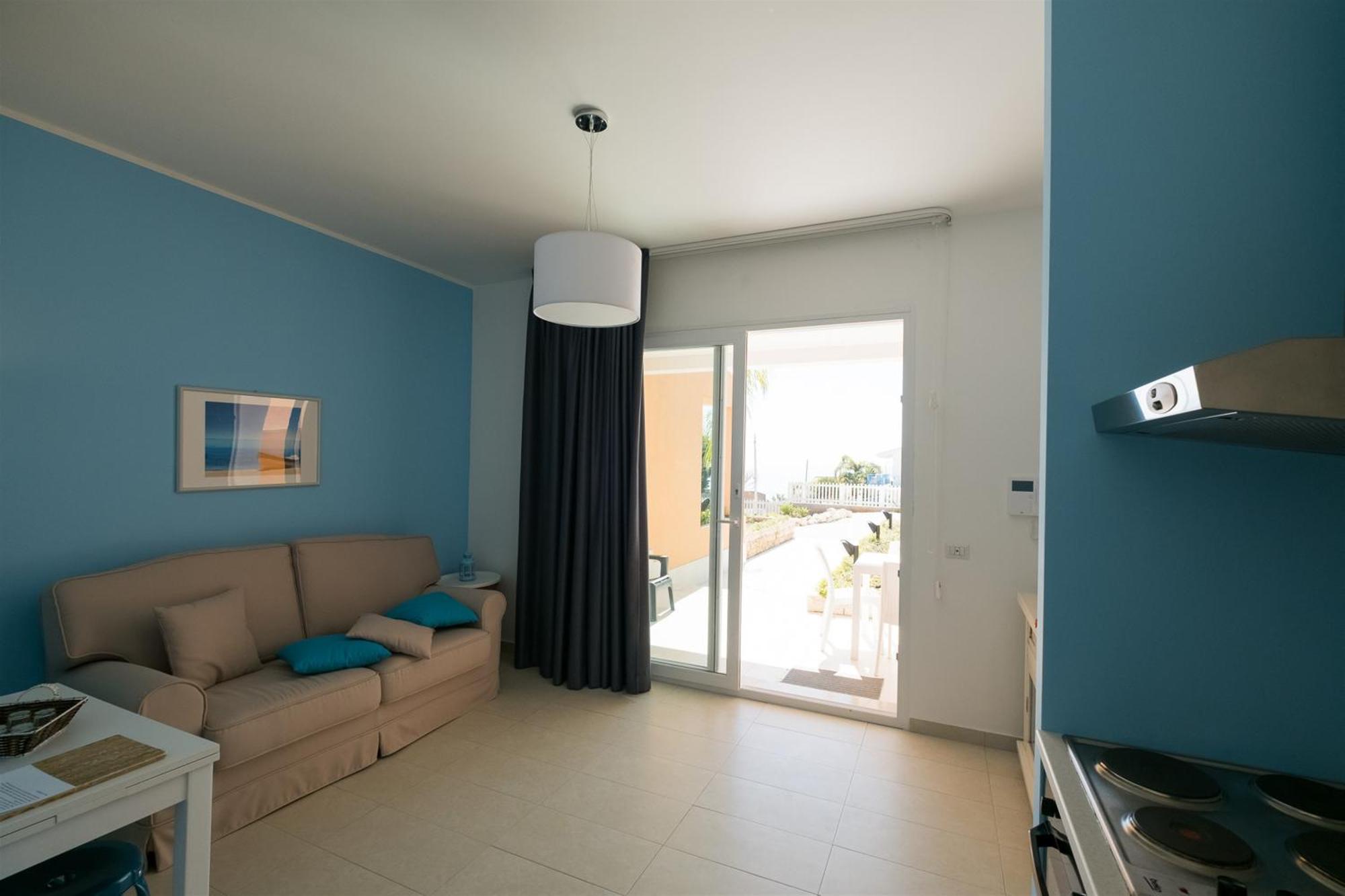 Small Luxury Apartments Pool And Sea View - Stella Del Mare Fontane Bianche Luaran gambar